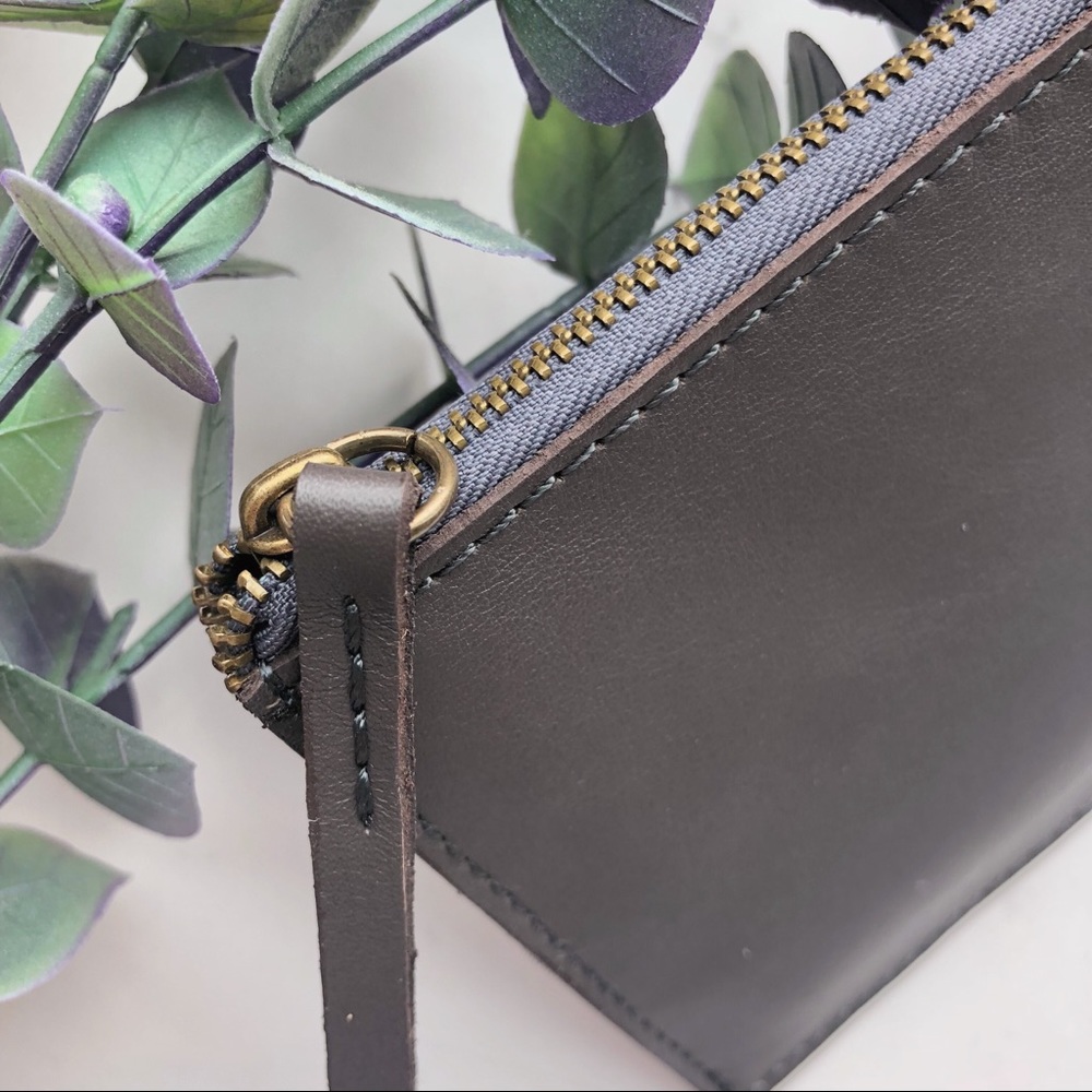 LAST2 Madewell Leather Pouch Wallet (3 colors) - Picture 6 of 8